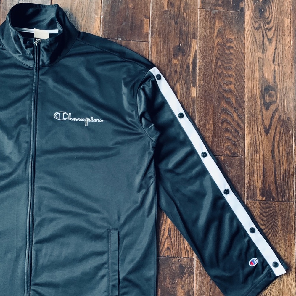 Champion Pop Arms Track Jacket 🤩